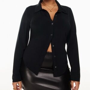 Aritzia Pose longsleeve shirt black size S